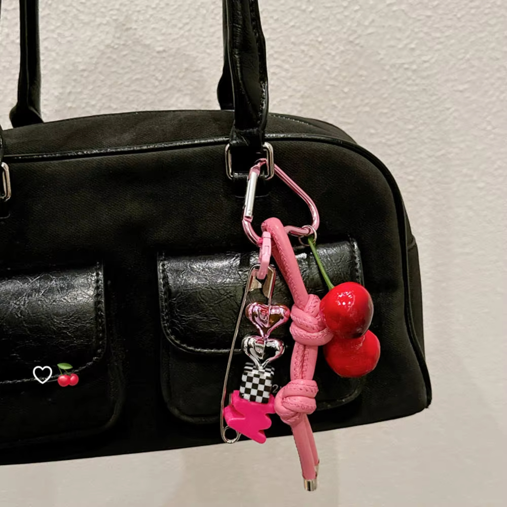 Monogram Keychain Leather - Y2k süße Kirsche Alphabet PU Leder