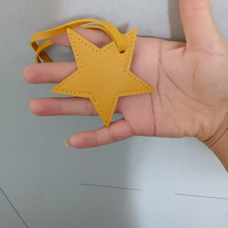 Kostenlose Initialen fünfzacki – Monogram Keychain Leather Bewertung und Preis